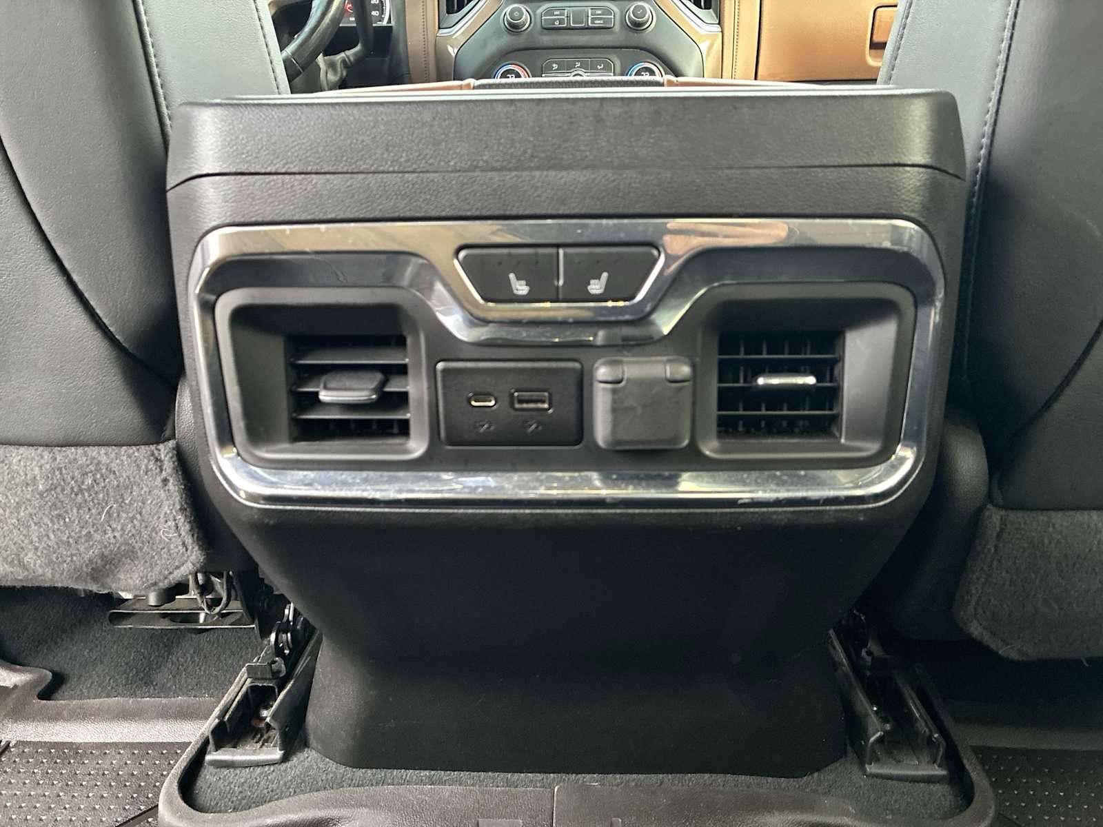 Used 2023 Chevrolet Silverado 2500 High Country w/ Z71 Off-Road Package image 22