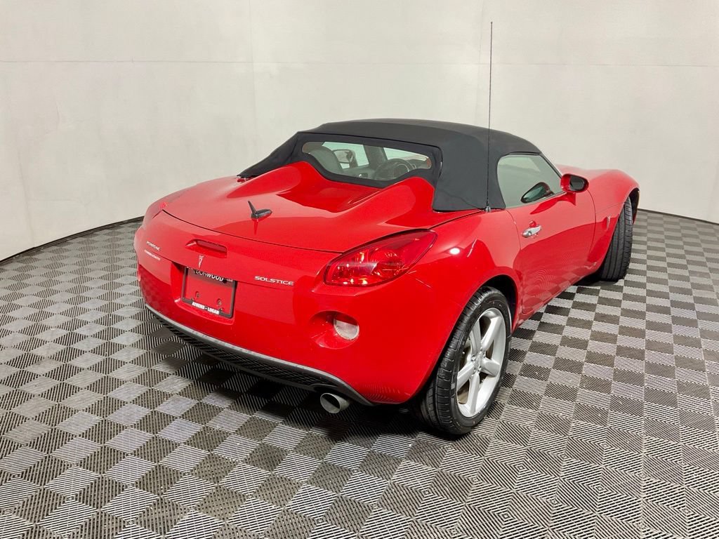 Used 2009 Pontiac Solstice Convertible w/ Preferred Package RWD image 13