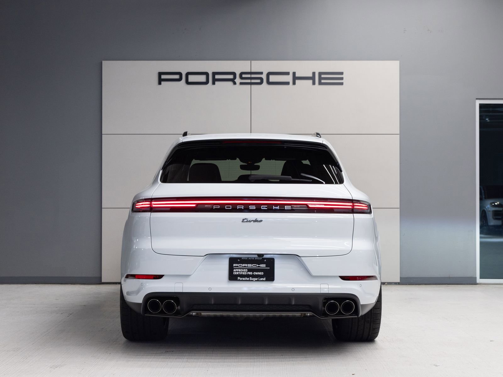 New 2026 Porsche Cayenne Turbo AWD/4WD image 6