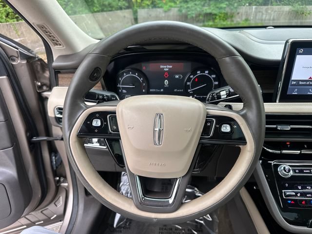 Used 2020 Lincoln Corsair Reserve w/ Equipment Group 201A AWD/4WD image 32