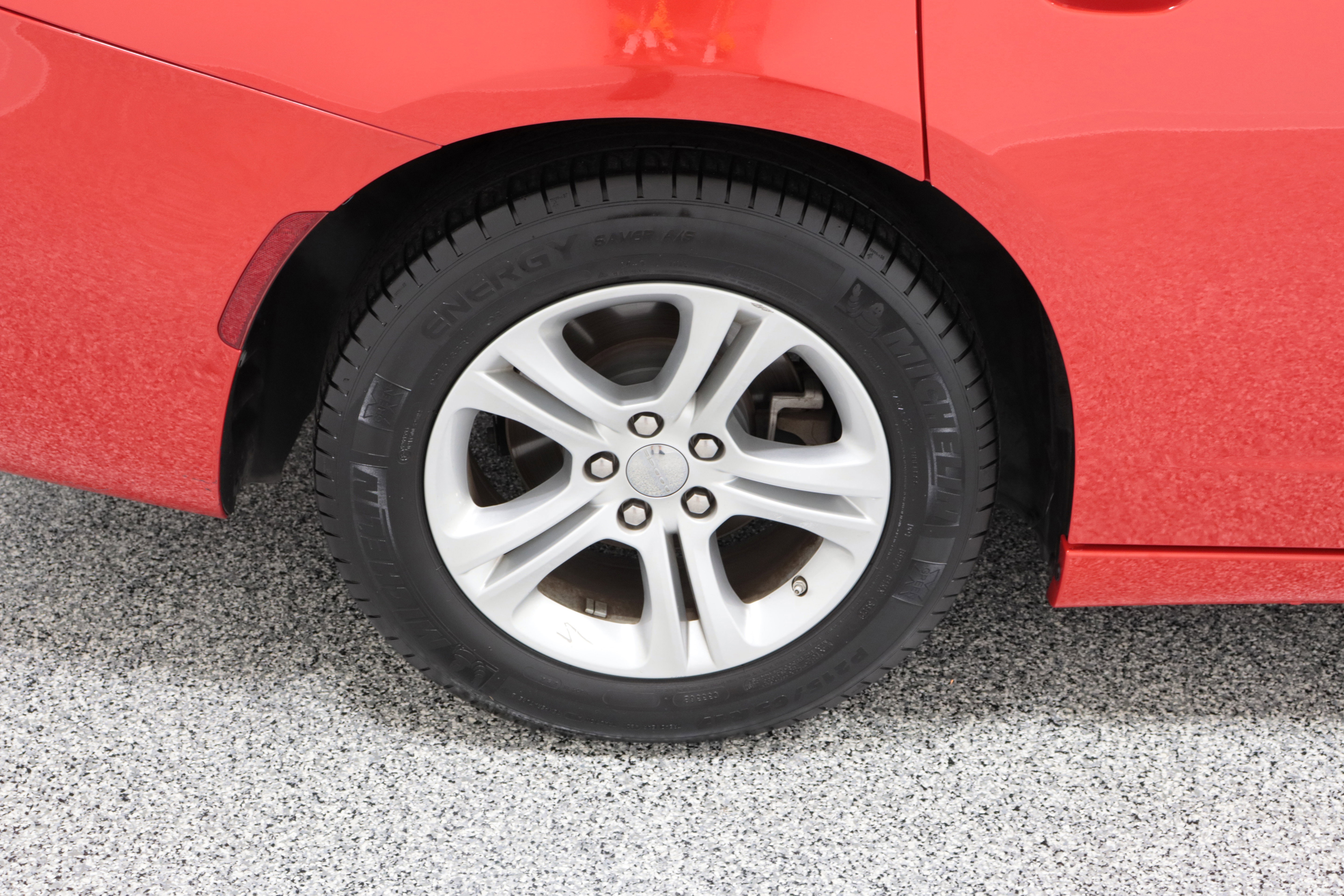 Used 2023 Dodge Charger SXT image 6