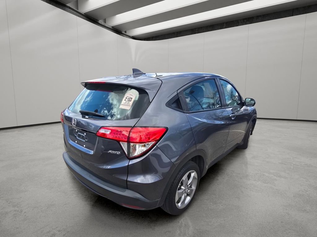 Used 2019 Honda HR-V LX image 9