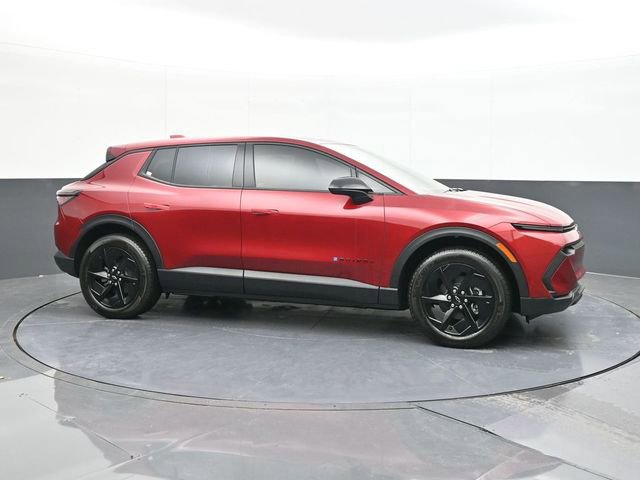 New 2026 Chevrolet Equinox EV LT image 17