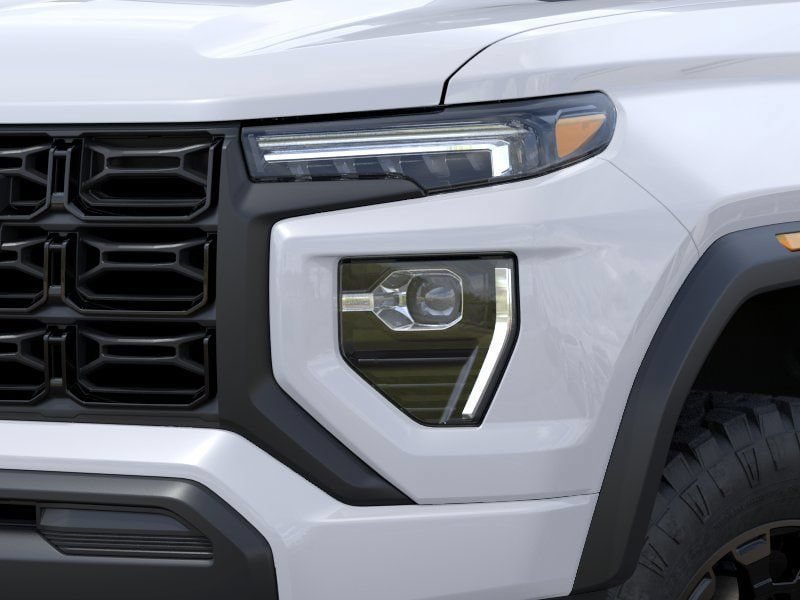 New 2026 GMC Canyon Elevation w/ LPO, Black Badging Package AWD/4WD image 10