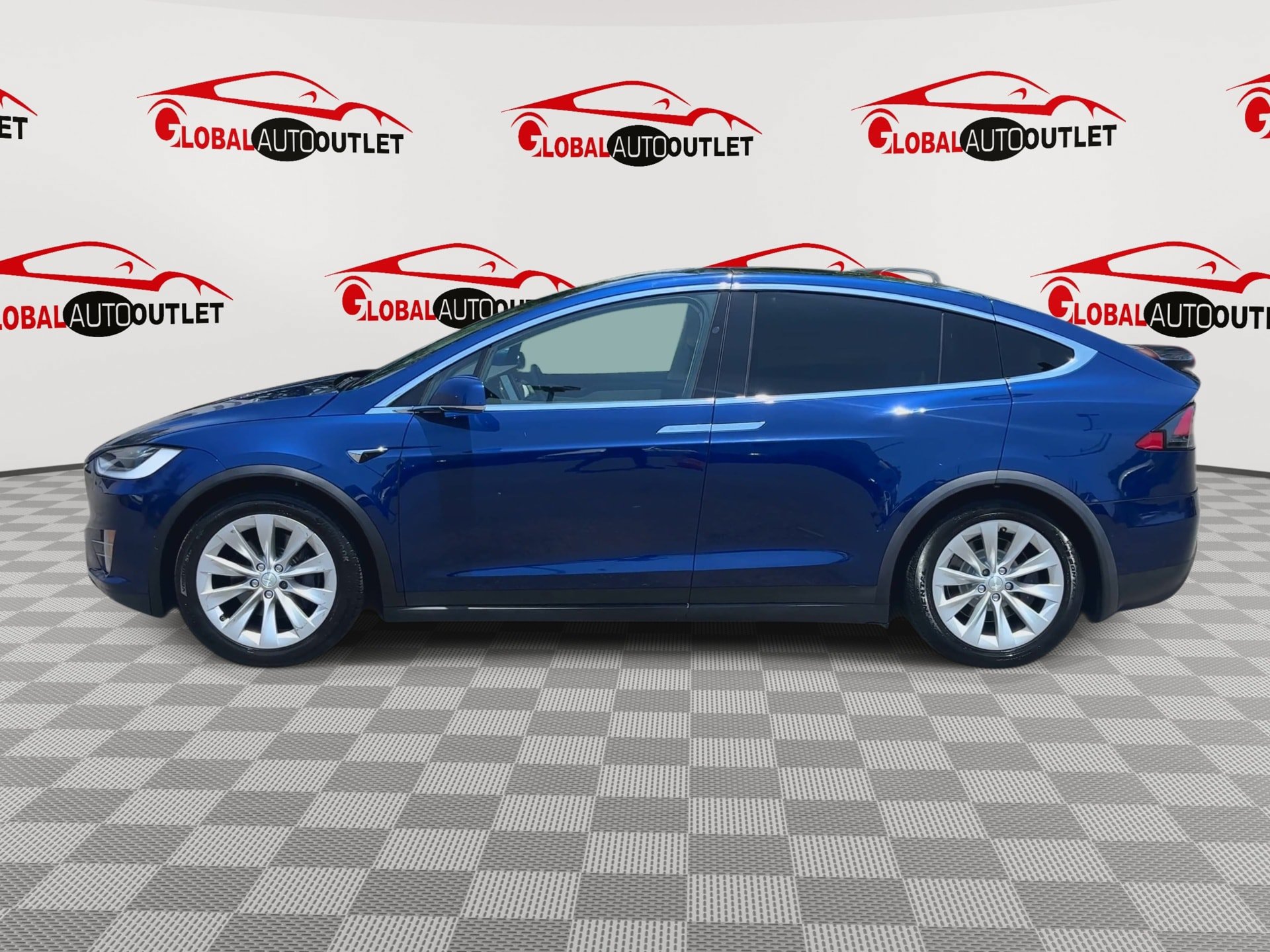 Used 2018 Tesla Model X 75D AWD/4WD image 5