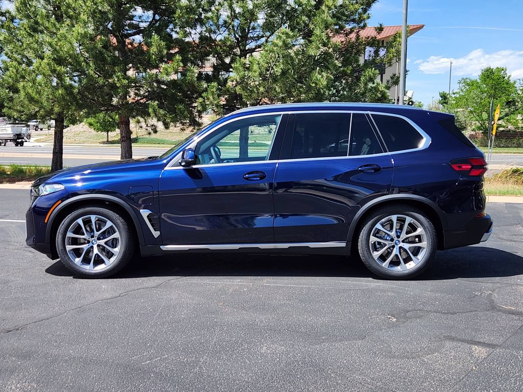 New 2026 BMW X5 xDrive50e AWD/4WD image 2