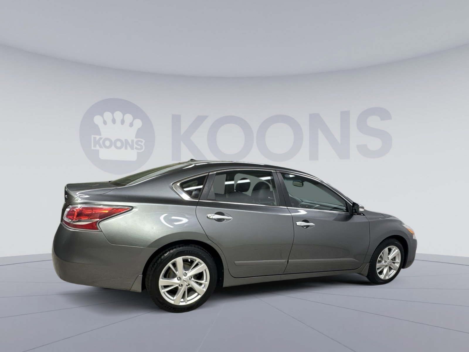 Used 2015 Nissan Altima 2.5 SL w/ Technology Package image 13