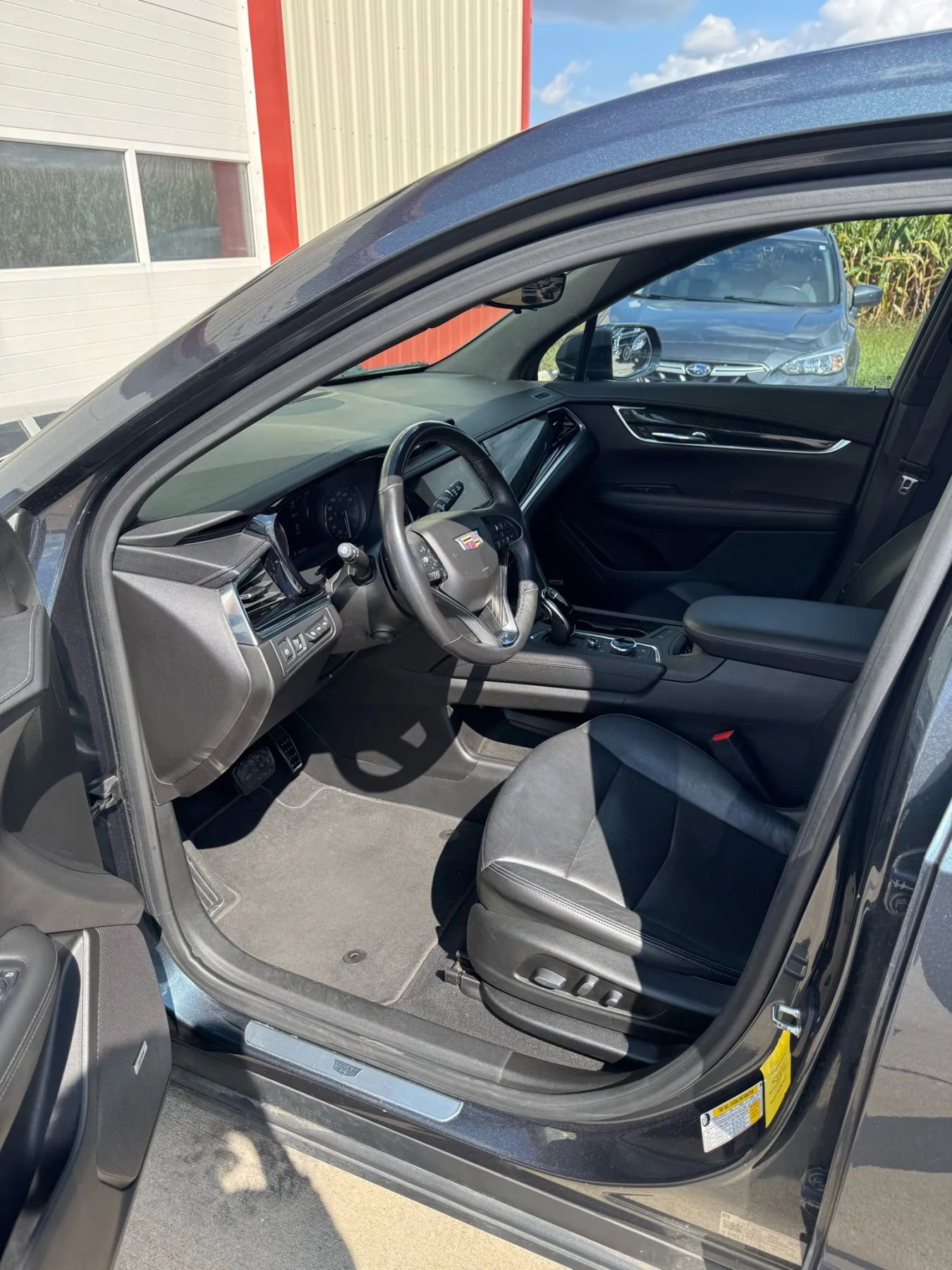 Used 2020 Cadillac XT6 Premium Luxury image 5