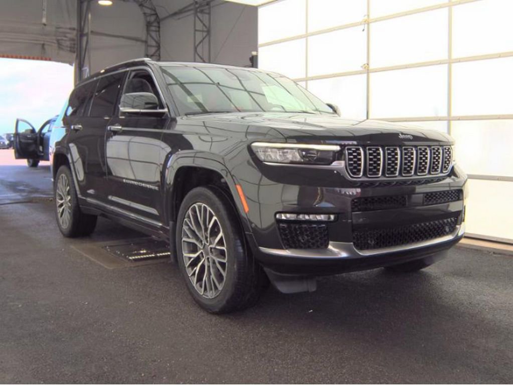 Used 2023 Jeep Grand Cherokee L Summit image 4