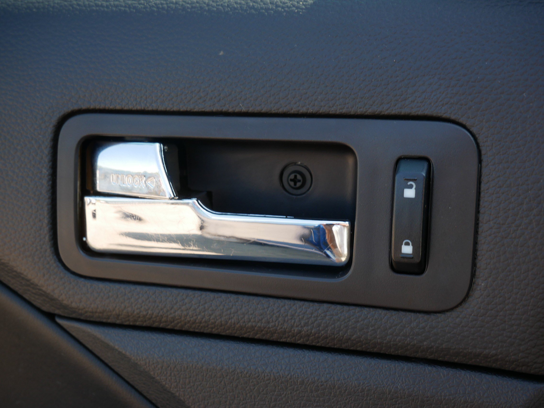 Used 2011 Ford Fusion SEL w/ 301A Rapid Spec Order Code FWD image 27