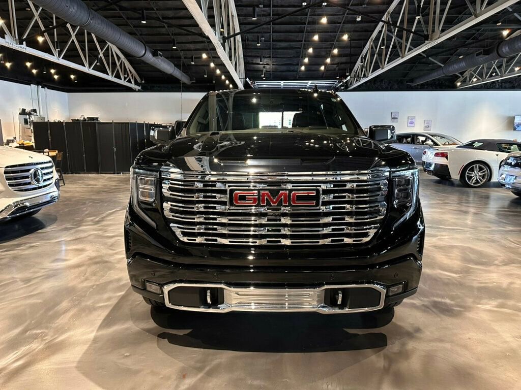 Used 2022 GMC Sierra 1500 Denali w/ Technology Package AWD/4WD image 8