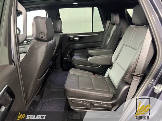 Used 2025 Chevrolet Tahoe RST w/ Advanced Technology Package AWD/4WD image 12
