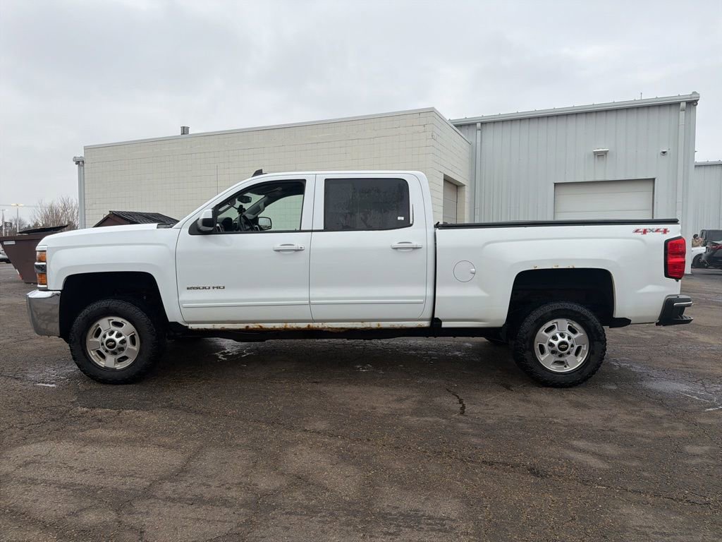 Used 2016 Chevrolet Silverado 2500 LT AWD/4WD image 8