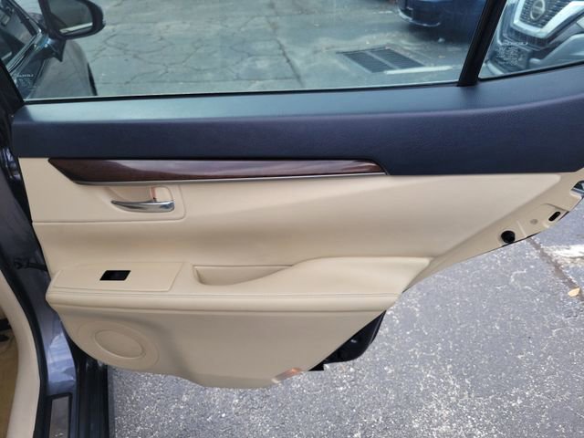 Used 2014 Lexus ES 350 350 w/ Luxury Package image 30