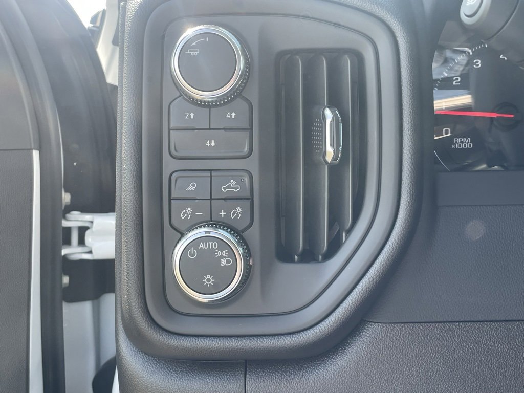 New 2025 GMC Sierra 2500 Pro w/ Convenience Package image 18