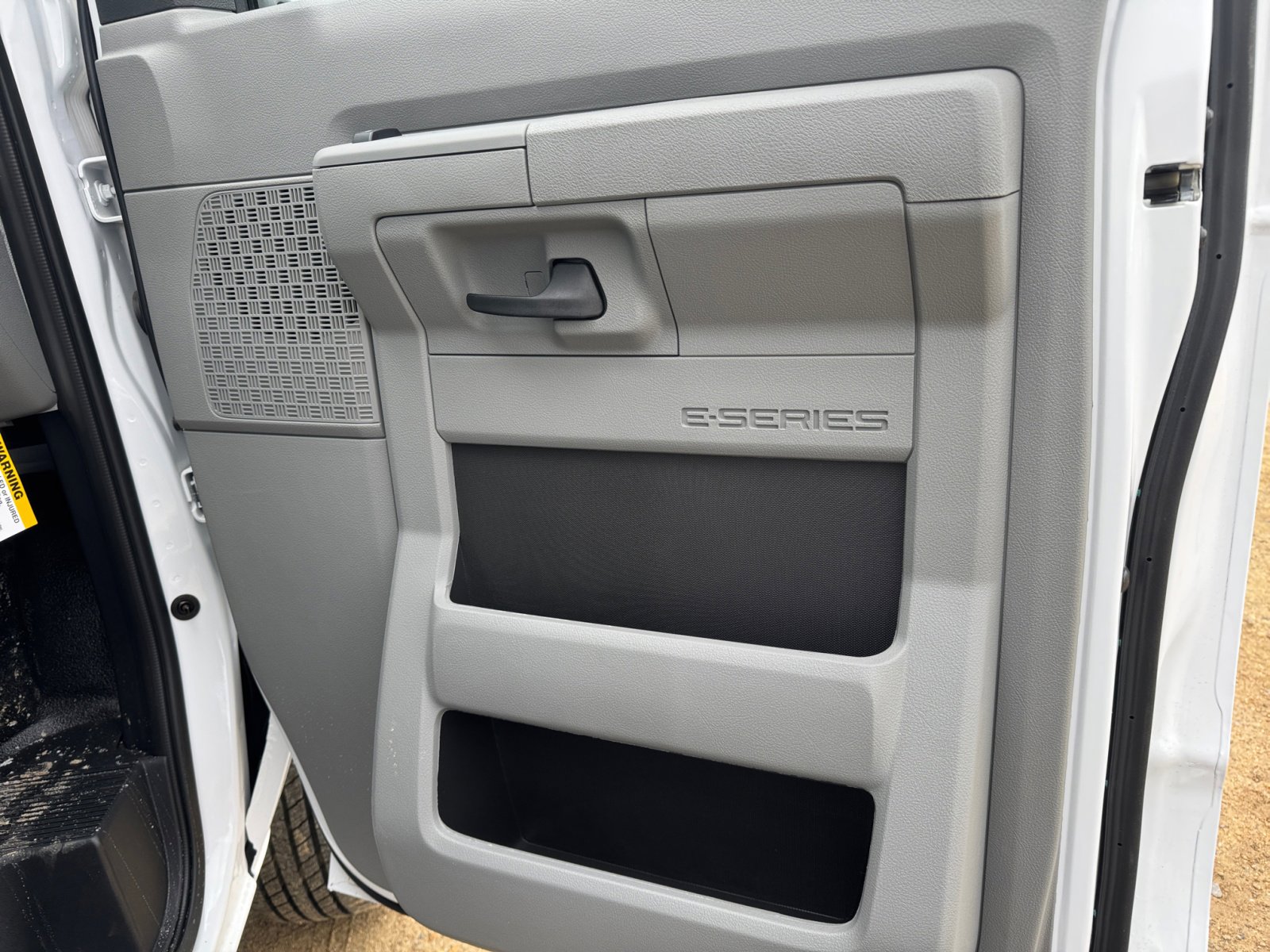 New 2025 Ford E-450 and Econoline 450 Super Duty w/ Power Equipment Group image 28