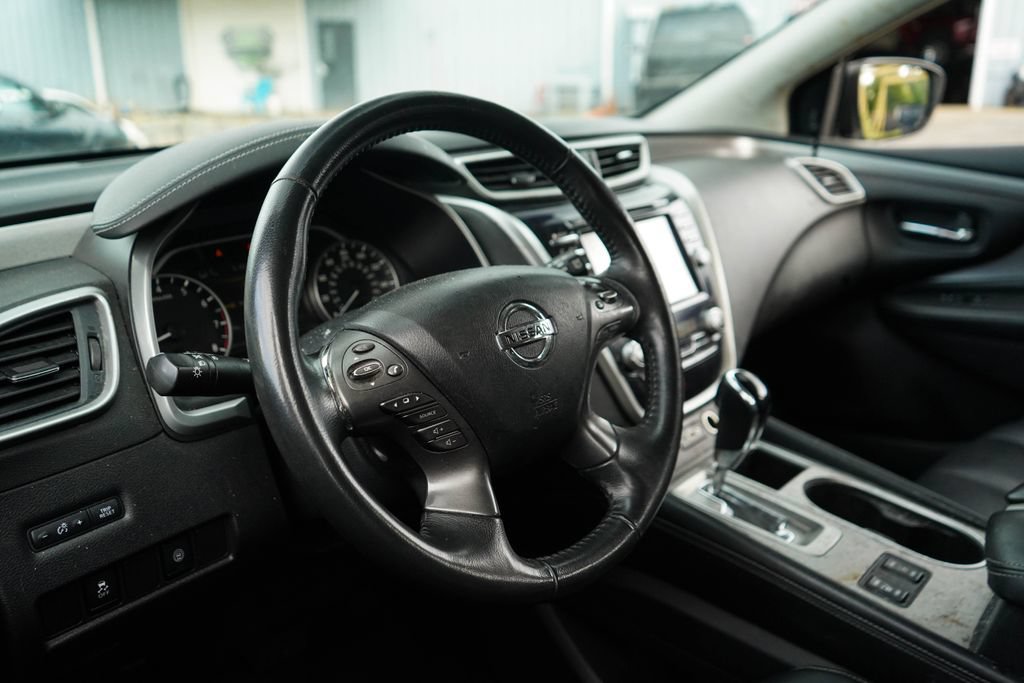 Used 2022 Nissan Murano SV FWD image 6