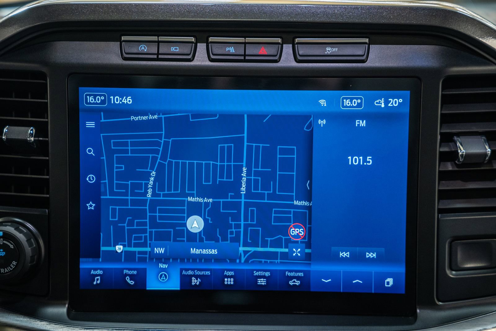 Certified 2023 Ford F150 Lariat w/ Equipment Group 502A High image 30