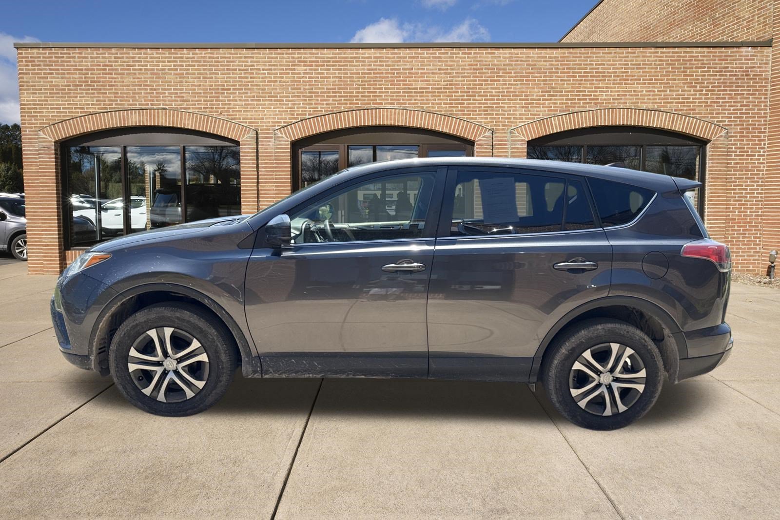 Used 2018 Toyota RAV4 LE w/ All Weather Liner Package AWD/4WD image 6