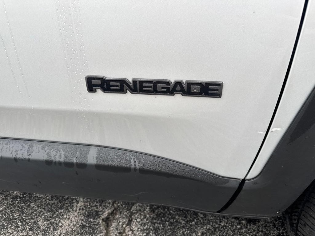 Used 2020 Jeep Renegade Altitude AWD/4WD image 41