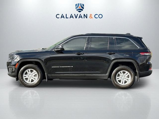 Used 2024 Jeep Grand Cherokee Laredo w/ MOPAR Finishing Package image 4