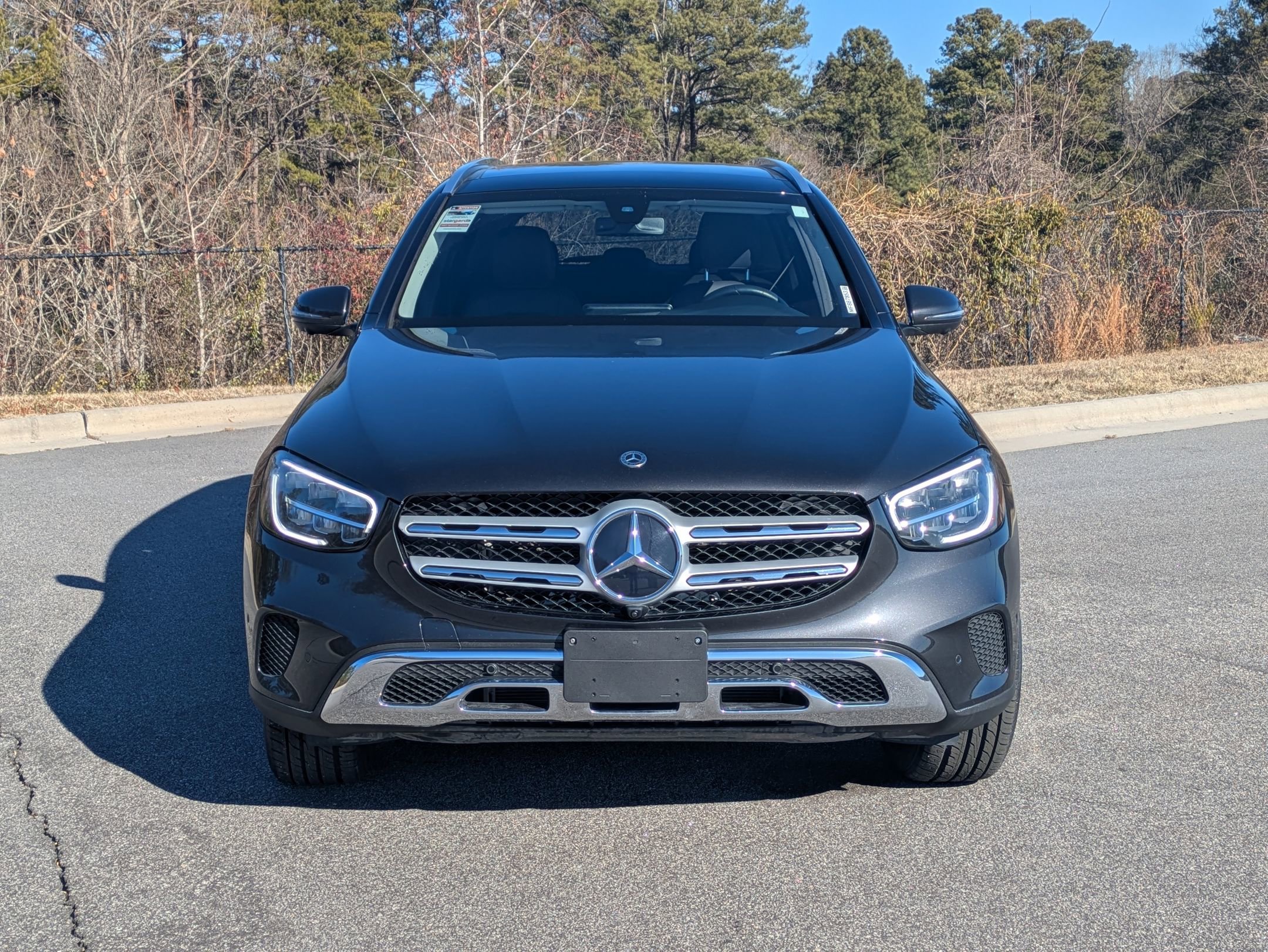 Used 2021 Mercedes-Benz GLC 300 4MATIC image 2