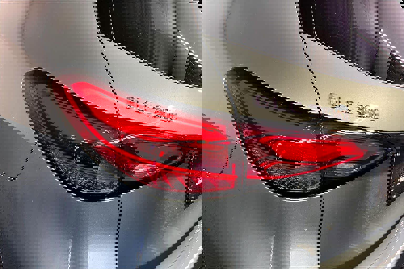 New 2026 Mercedes-Benz GLC 300 4MATIC image 5