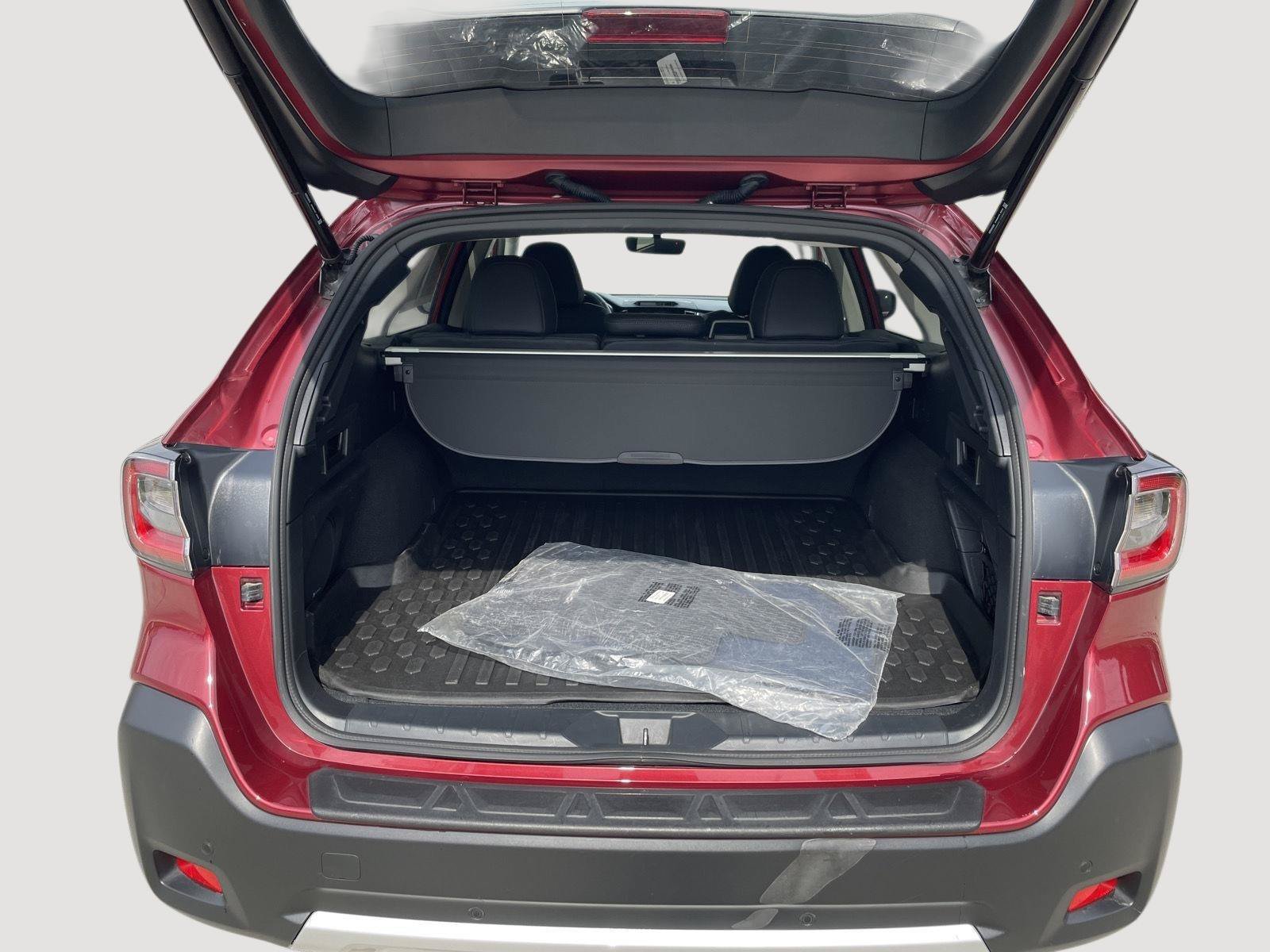 Certified 2024 Subaru Outback Limited AWD/4WD image 8