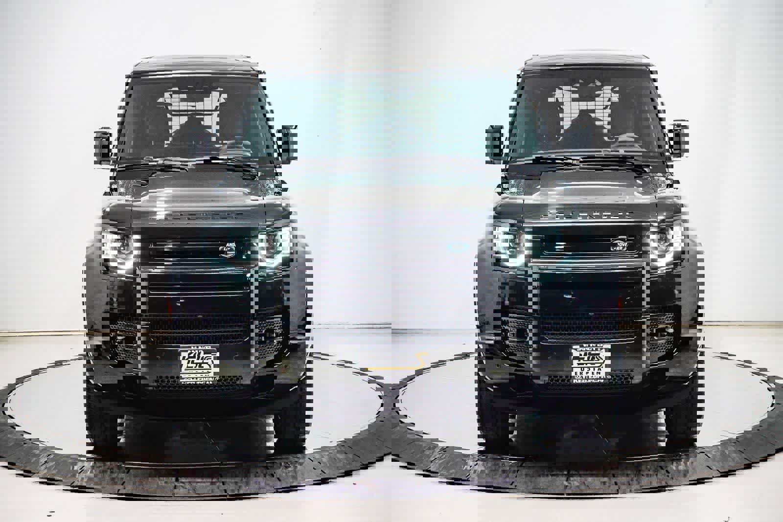 Used 2023 Land Rover Defender 110 V8 image 6