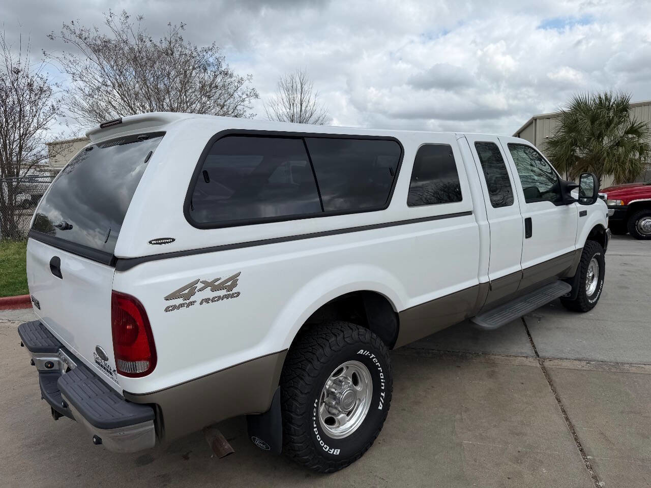 Used 2002 Ford F250 Lariat image 25
