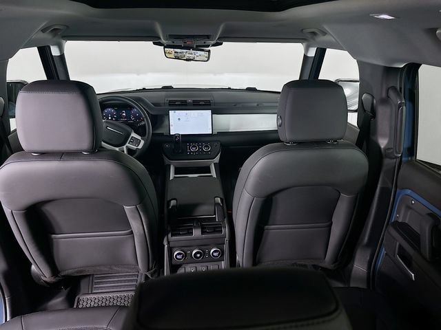 New 2025 Land Rover Defender 110 S AWD/4WD image 22