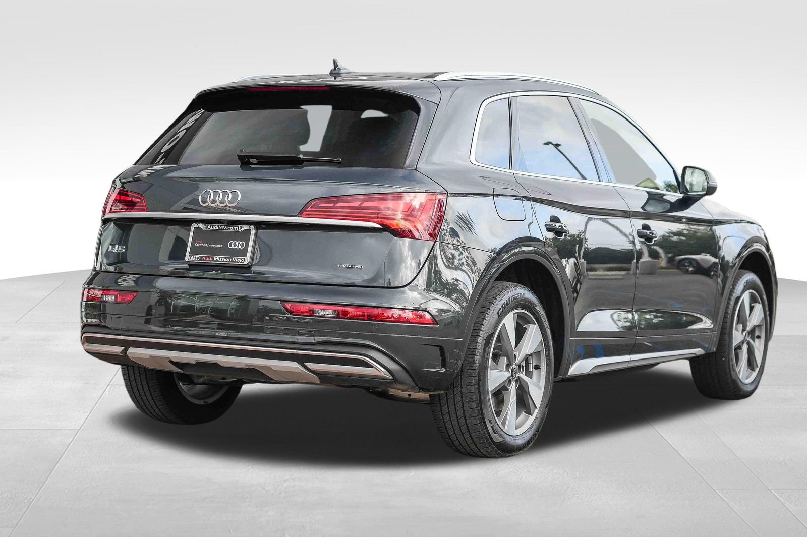 Certified 2023 Audi Q5 Premium w/ Premium Plus Package AWD/4WD image 9