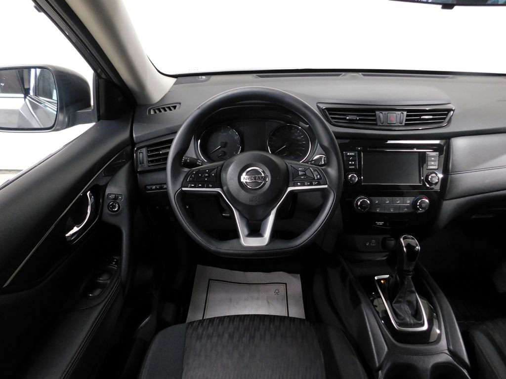 Used 2020 Nissan Rogue SV AWD/4WD image 28