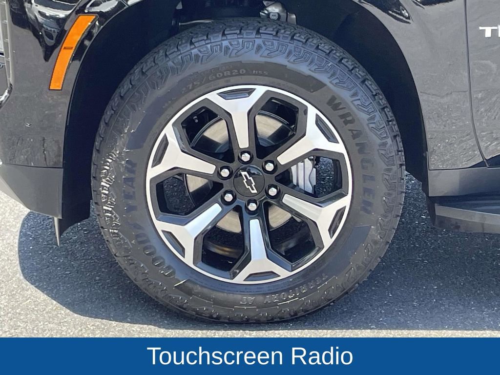 Used 2026 Chevrolet Tahoe Premier RWD image 11