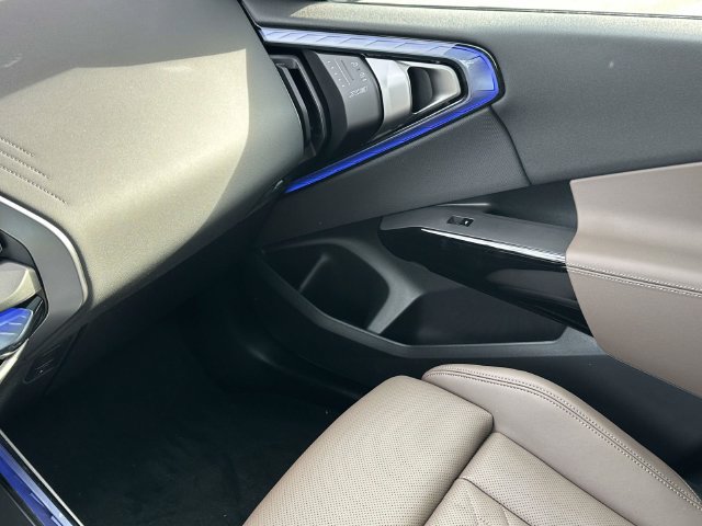 New 2026 BMW X3 xDrive30i w/ Premium Package AWD/4WD image 18