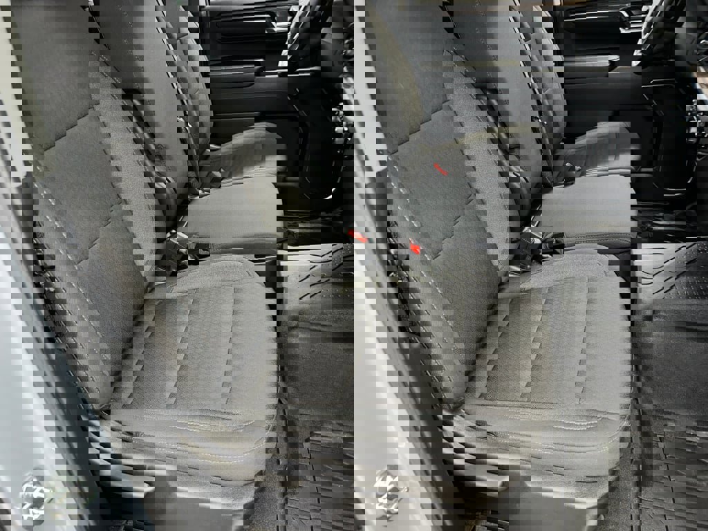 Certified 2024 Chevrolet Silverado 1500 LT image 32