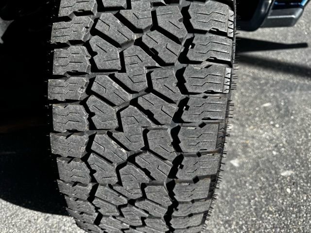 Used 2017 Ford F150 Lariat w/ Equipment Group 502A Luxury image 35