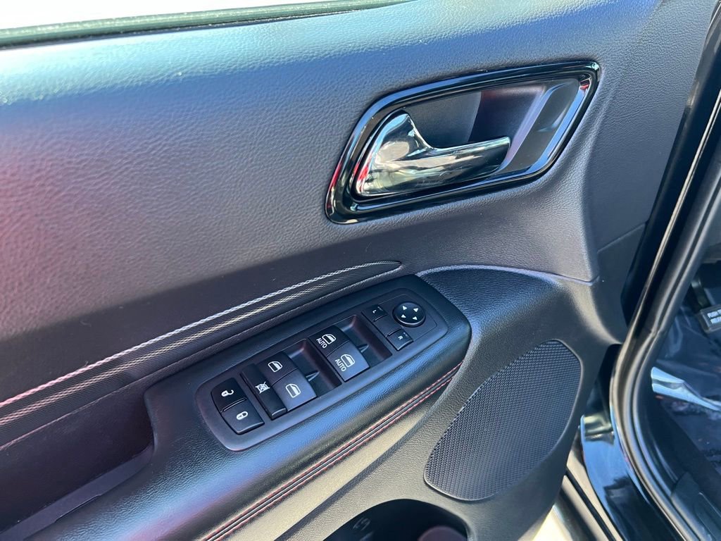 Used 2023 Dodge Durango GT image 13