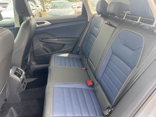 Used 2025 Volkswagen Taos SEL w/ Taos Adventure Package (SXB) image 8