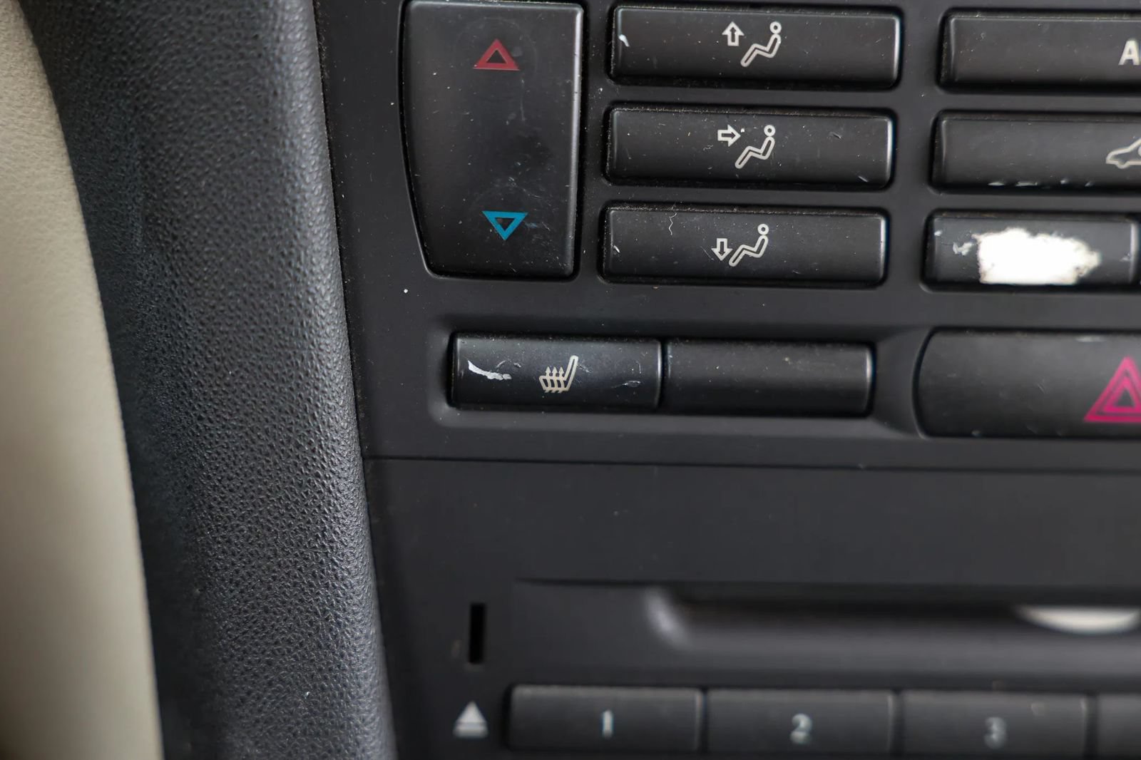Used 2004 Saab 9-3 Aero FWD image 29
