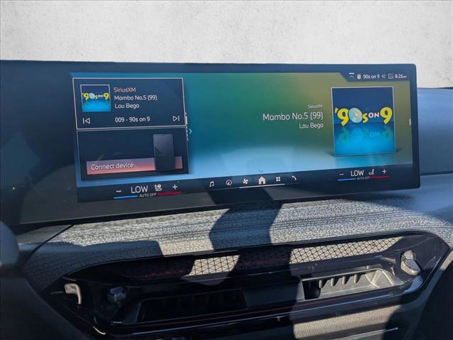 Used 2025 BMW 330i Sedan RWD image 15