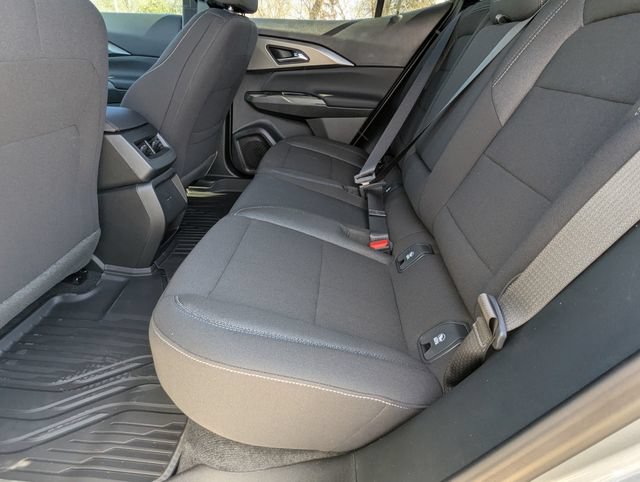 New 2026 Chevrolet Equinox EV LT w/ Comfort Package AWD/4WD image 7