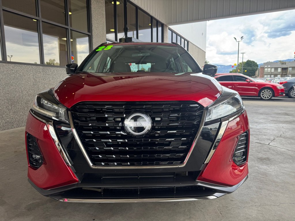 Used 2023 Nissan Kicks SR image 25