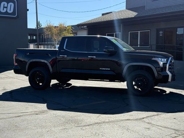 Used 2023 Toyota Tundra Limited image 3