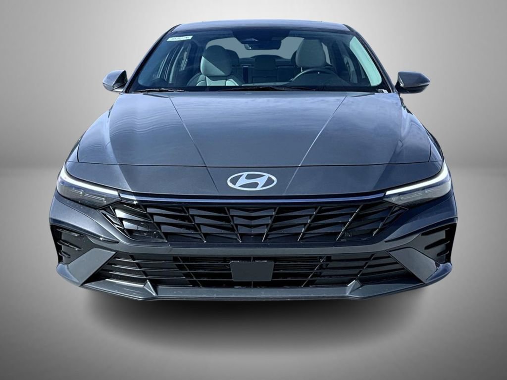 New 2026 Hyundai Elantra Limited image 2