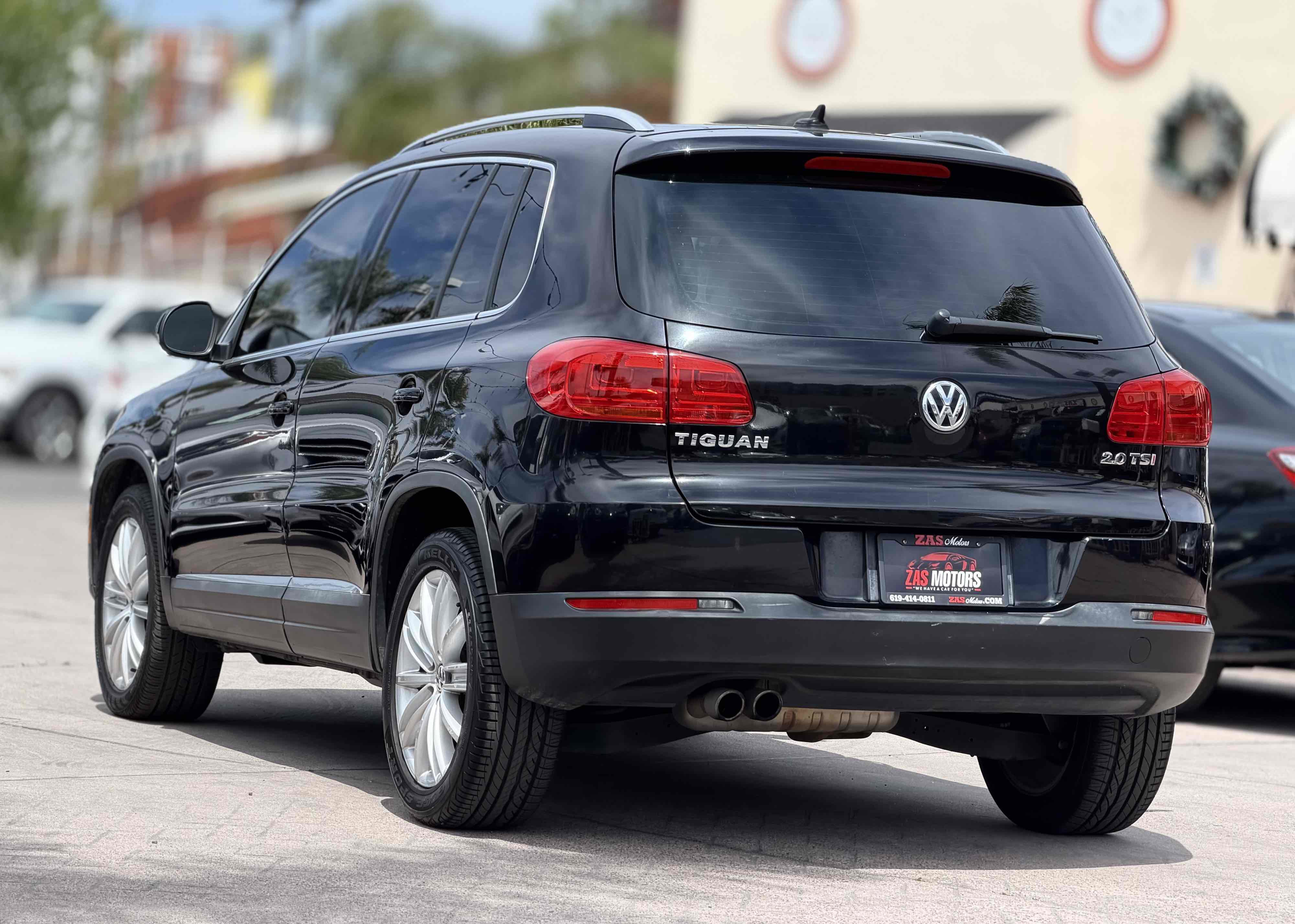Used 2013 Volkswagen Tiguan SE FWD image 9