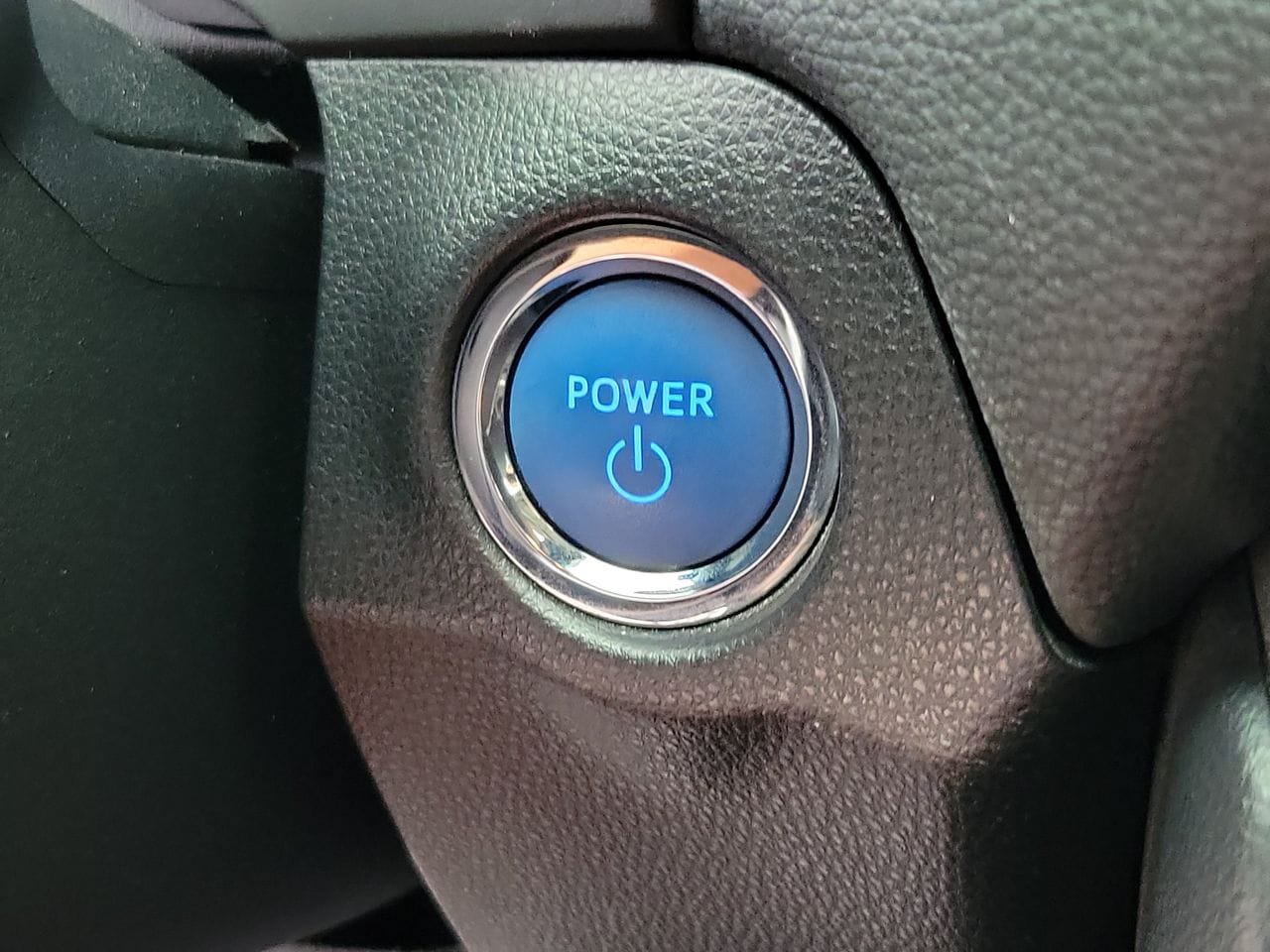 Used 2020 Toyota RAV4 XLE w/ Convenience Package AWD/4WD image 30