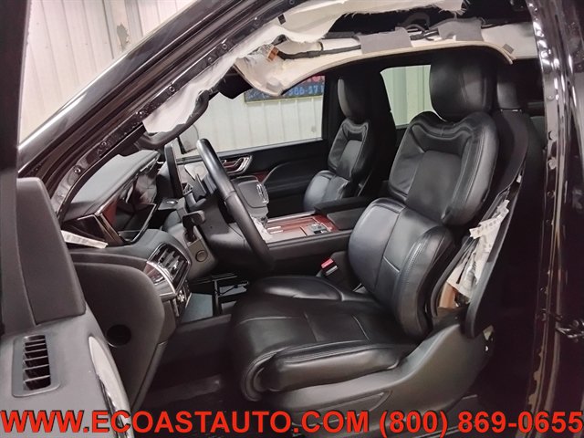 Used 2024 Lincoln Navigator L Reserve AWD/4WD image 11