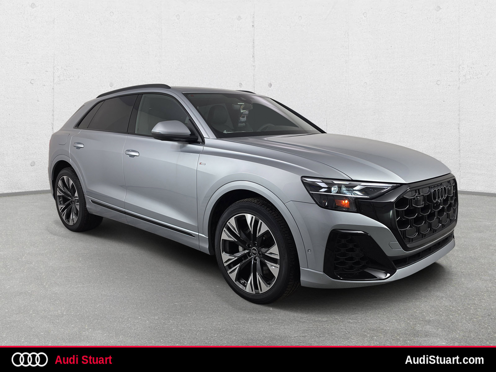 New 2026 Audi Q8 Prestige