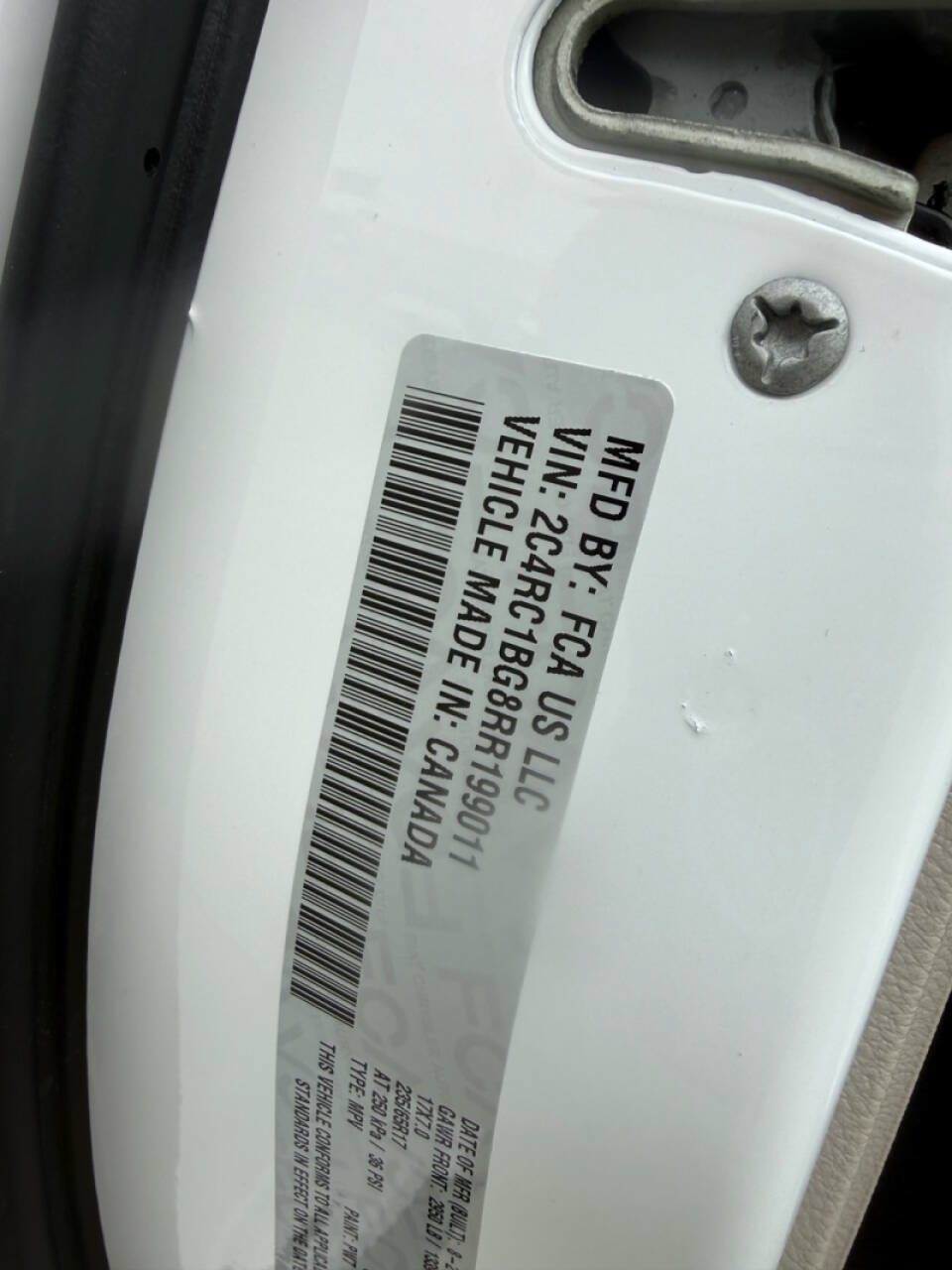 Used 2024 Chrysler Pacifica Touring-L FWD image 25